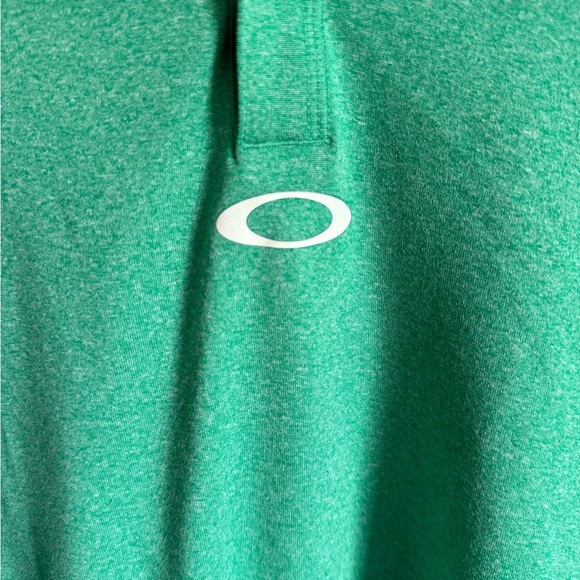 Men’s M Green Oakley Tailored Fit Short Sleeve Lightweight Polo - Picture 2 of 6
